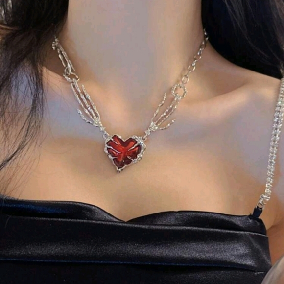 Red Heart STERLING Silver Pendant Necklace - Picture 2 of 7